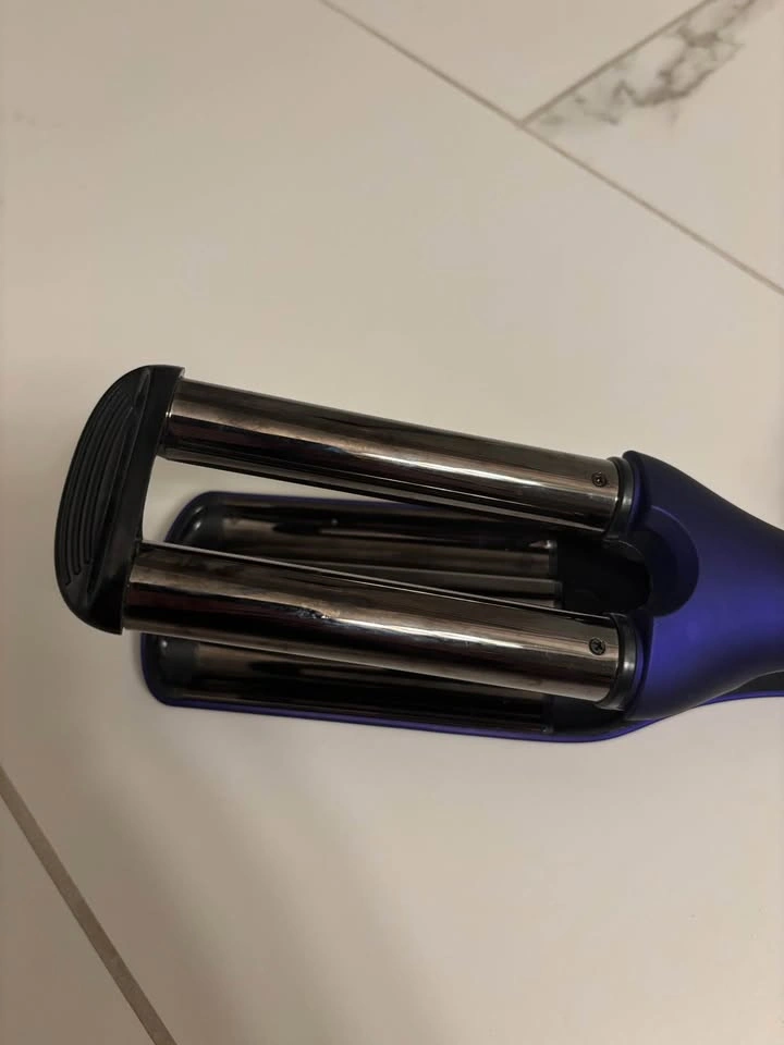 Ion Titanium Triple Barrel Waver - photo 4