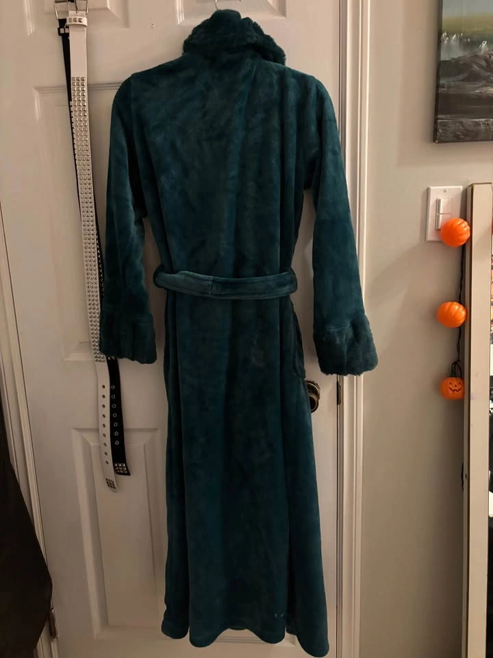 La Vie en Rose Luxury Faux Fur robe - photo 2