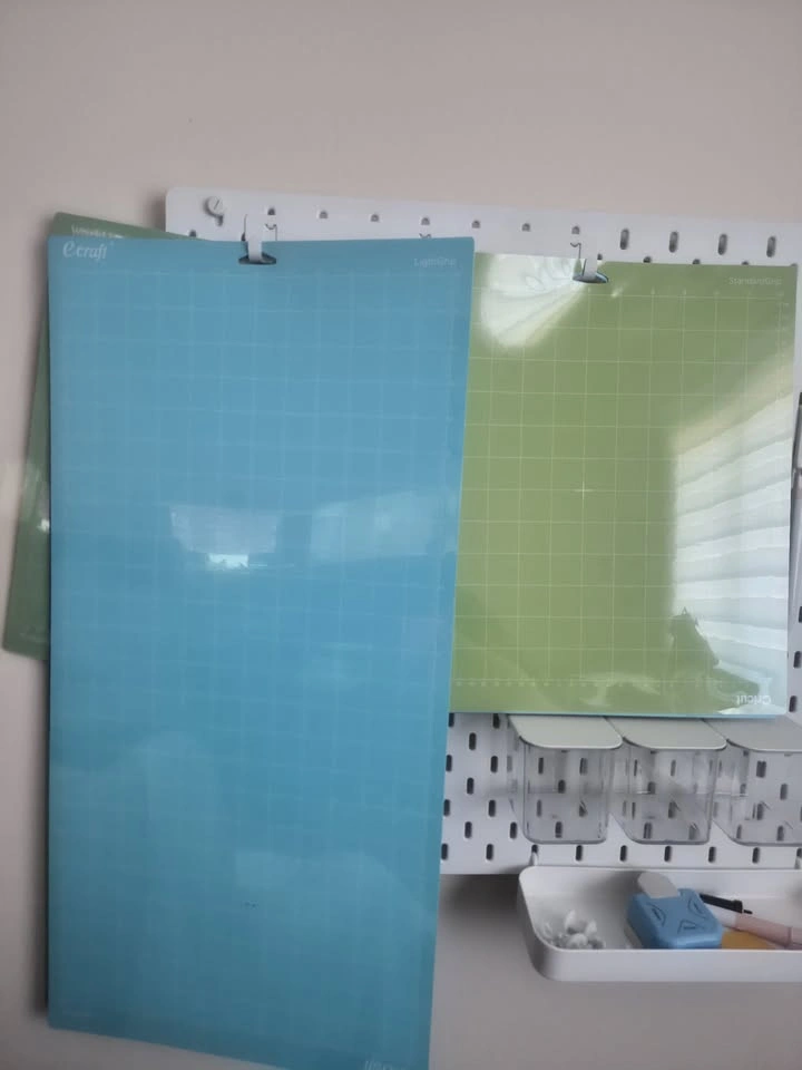 Cricut Explore Air 2 Bundle GREAT CONDITION - photo 2