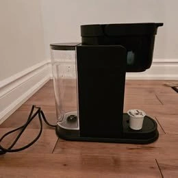 Keurig coffee maker - photo 2