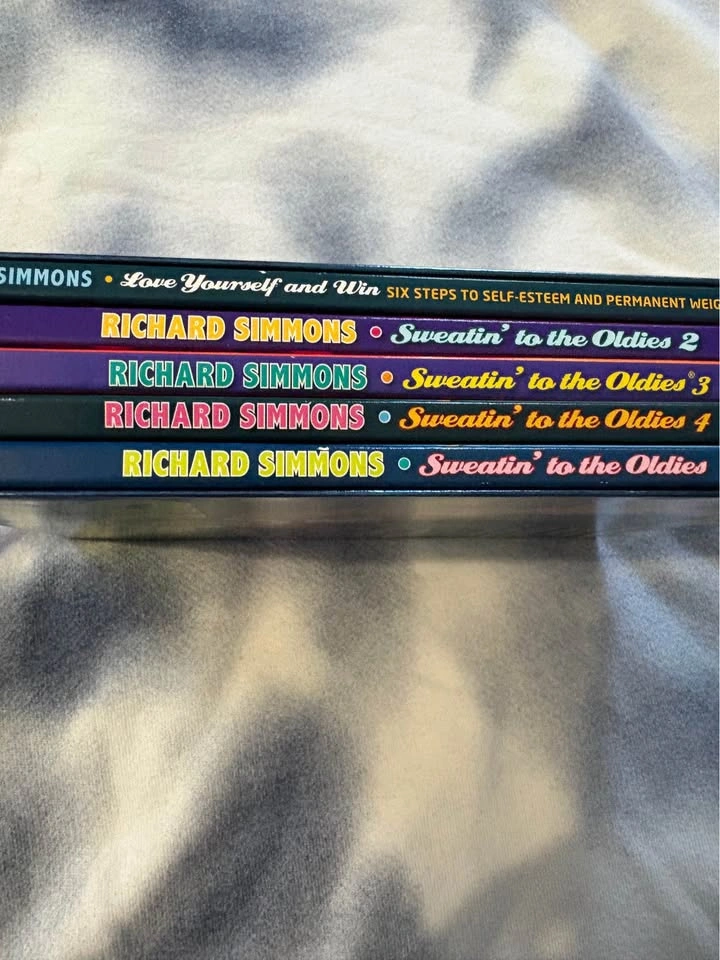 Richard Simmons Sweatin' to the Oldies DVD Box Set - photo 3