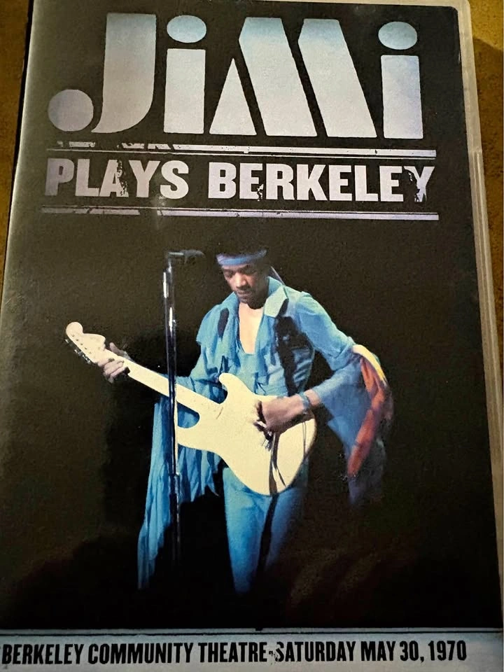 Jimi plays Berkeley dvd