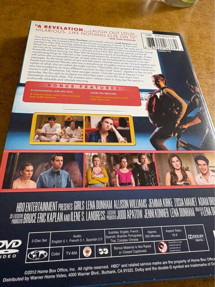 Girls the complete first season dvd - photo 2