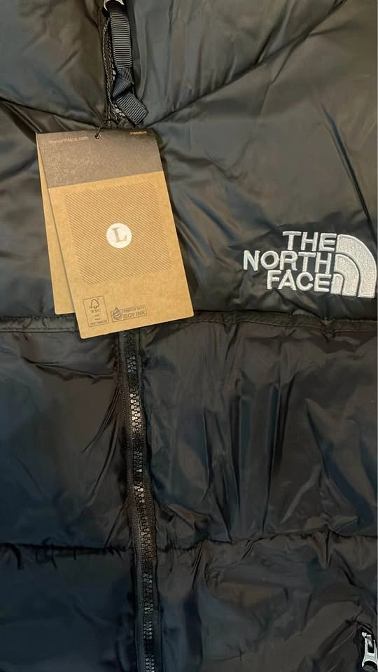 The North Face 1996 Retro Nuptse 700 Down Vest – Black - photo 5