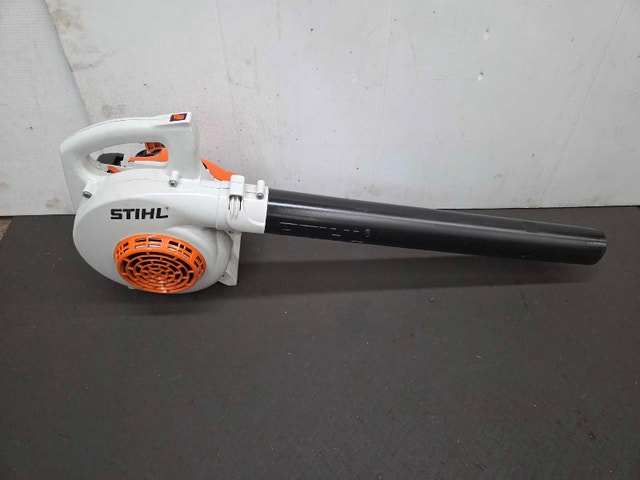 Stihl Leaf / Snow Blower (excellent condition) - photo 3