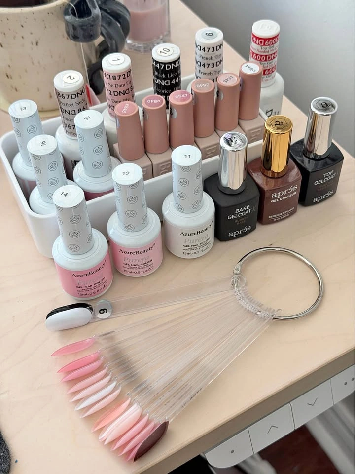 Barely used gel polish collection (20 gels) from DND, Apres, etc