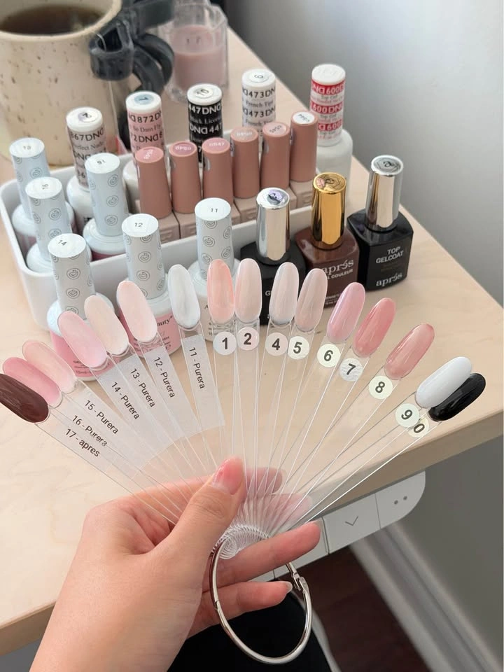 Barely used gel polish collection (20 gels) from DND, Apres, etc - photo 2