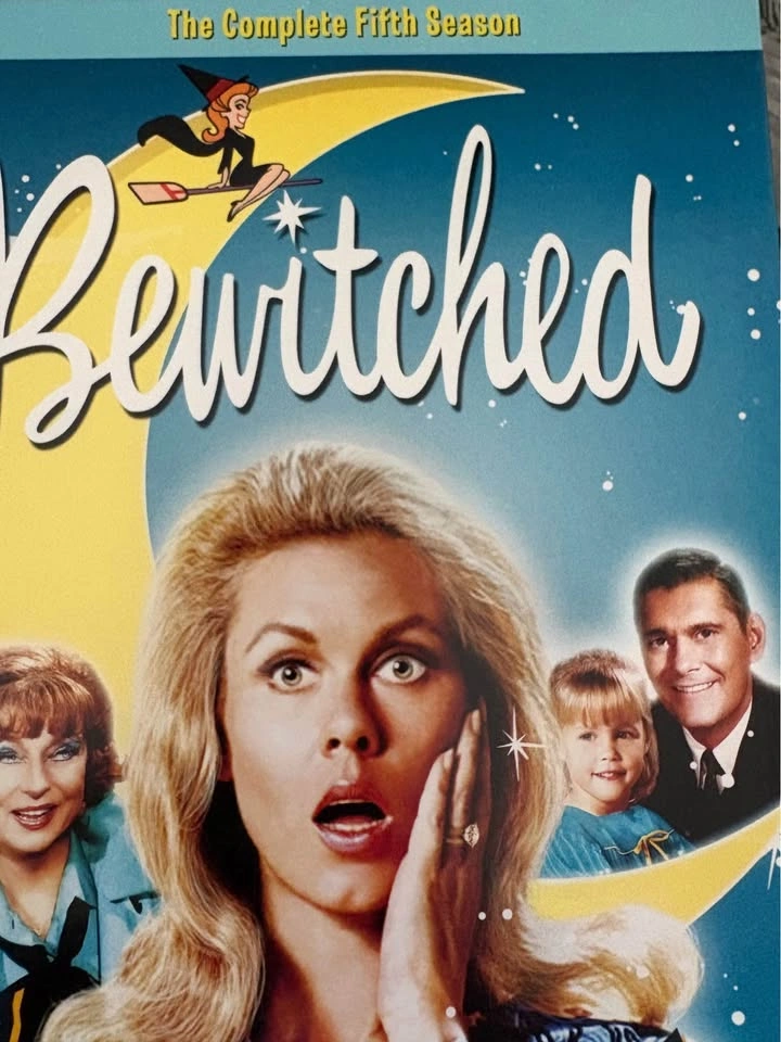 Bewitch DVDs seasons 1-8 - photo 5