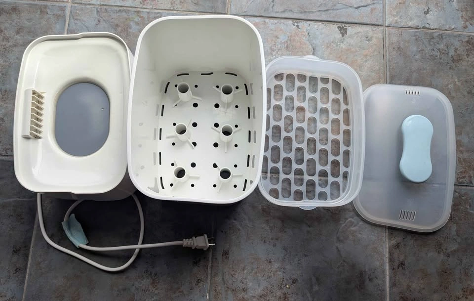 Baby Bottle Sterilizer and Dryer - photo 4