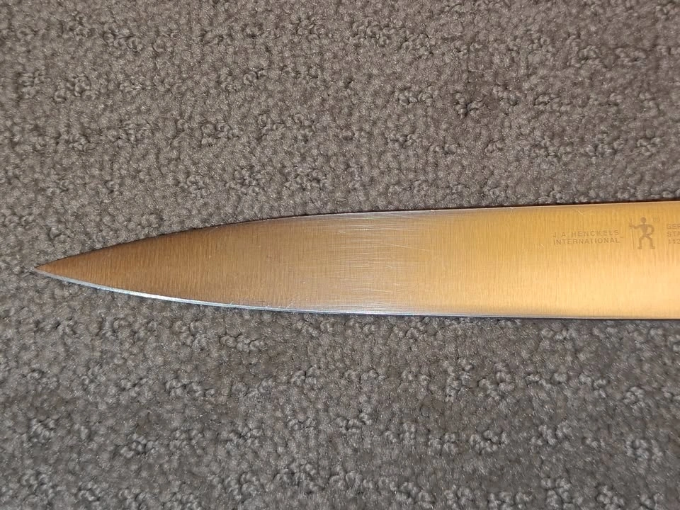 J.A. Henckels International 8" Carving/Slicing Knife - photo 4
