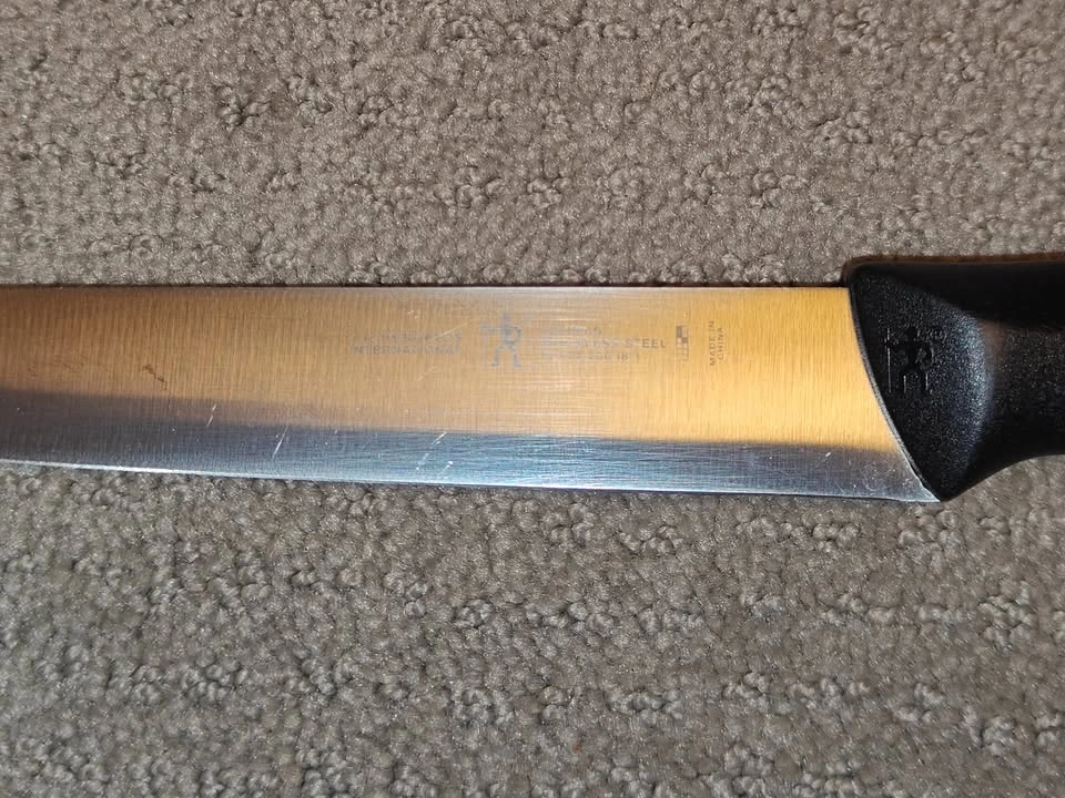 J.A. Henckels International 8" Carving/Slicing Knife - photo 5