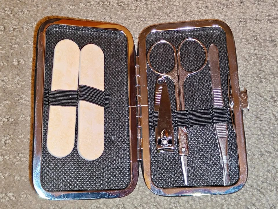 Travel Manicure Set - 5-Piece Nail Grooming Kit
