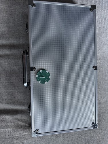 300-Piece Poker Chip Set w/ Aluminum Carrying Case