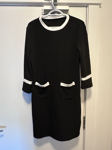 Black & White Contrast Trim Shift Dress - photo 2