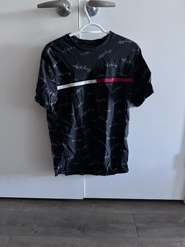 Tommy Hilfiger Signature Flag Stripe All-Over Logo T-Shirt