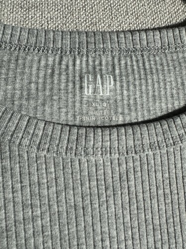 GAP women’s Rib Tee, size XL - photo 4
