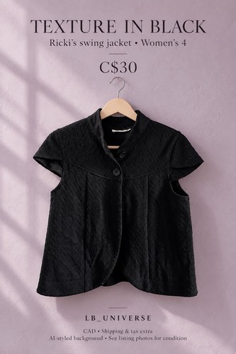 Ricki’s Black Textured Short-Sleeve Swing Jacket – Size 4