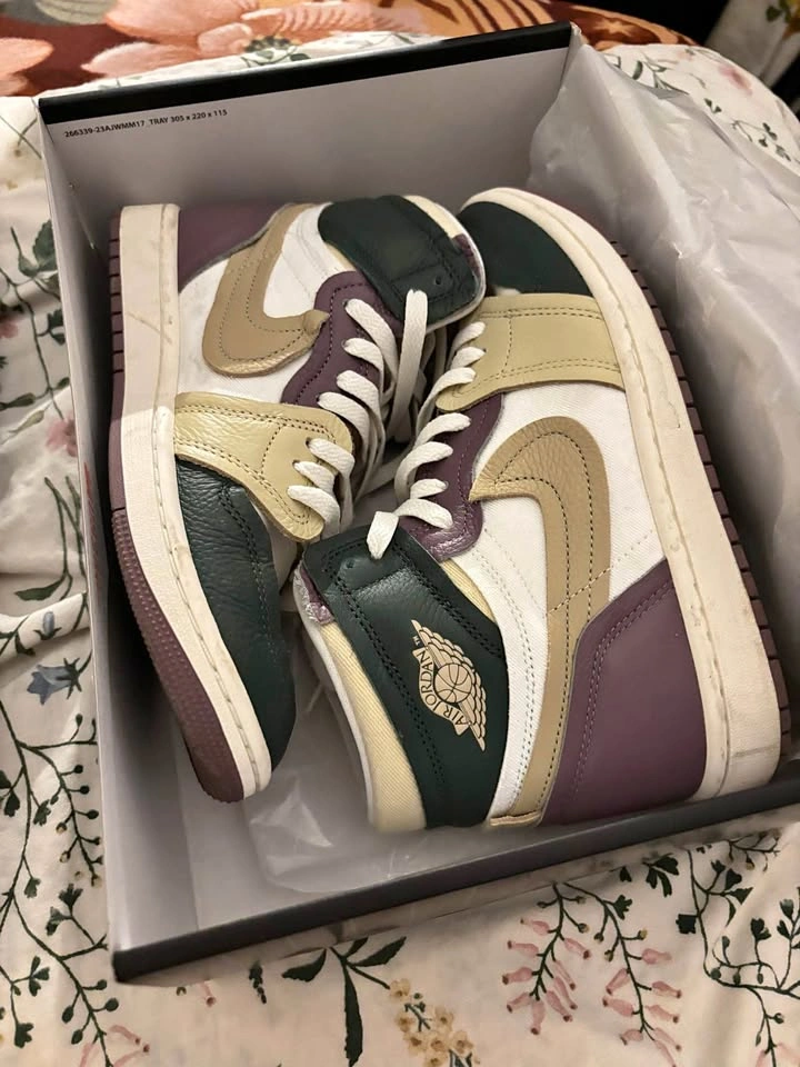 Women's Air Jordan 1 MM High