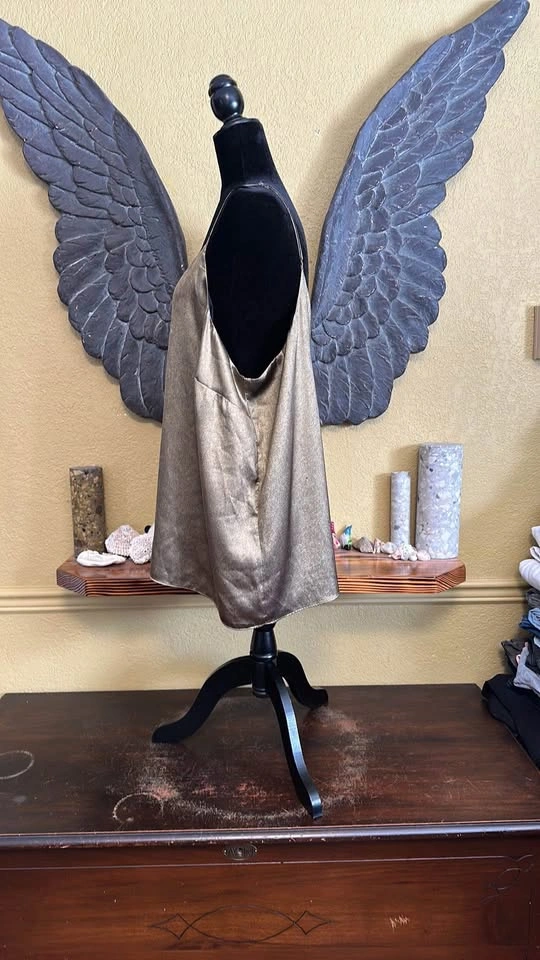 A MTL 1980 Gold Metallic Camisole Top - photo 3