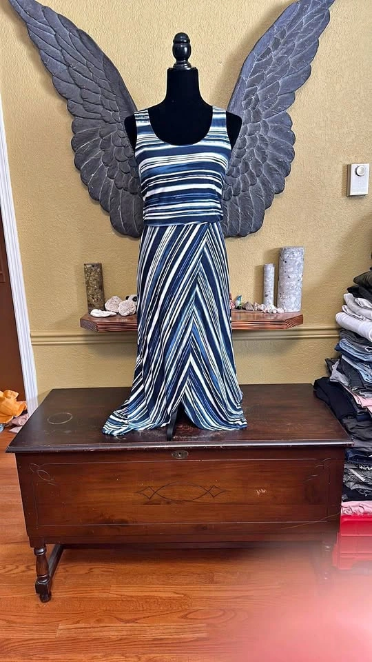 Ricki’s Striped Sleeveless Maxi Dress