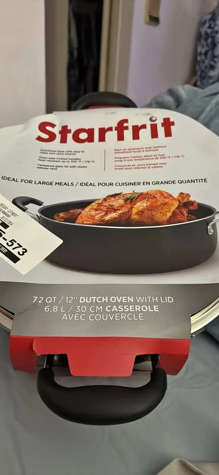 Starfrit 7.2 QT / 12" Dutch Oven with Lid