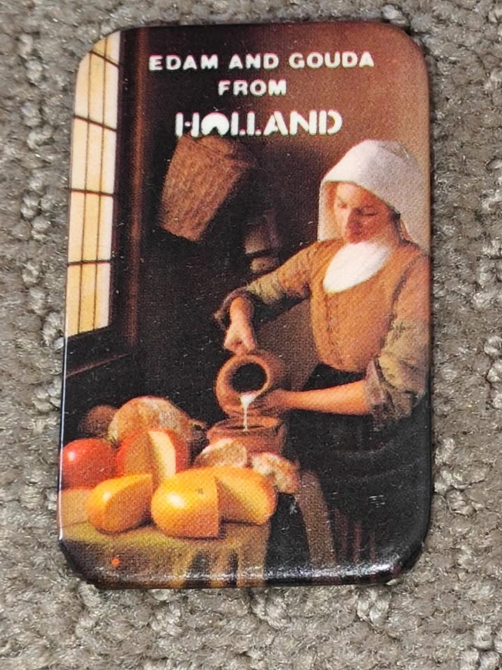 Edam and Gouda From Holland Cheese Pinback Button Pin Badge - photo 5