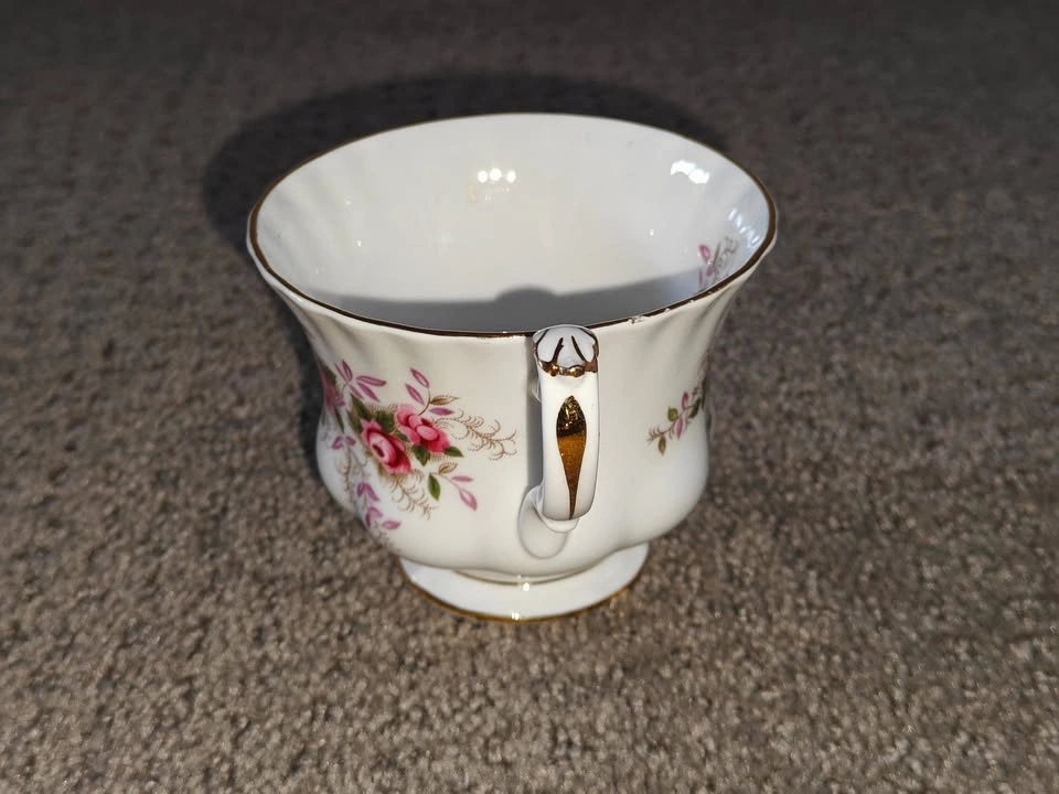 Vintage Tea Cup and Saucer Set - Royal Albert Lavender Rose - photo 5