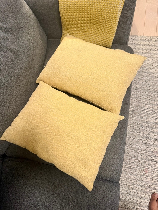 Yellow Throw Pillows / Cushions – Textured Linen, Set of 2 - photo 2