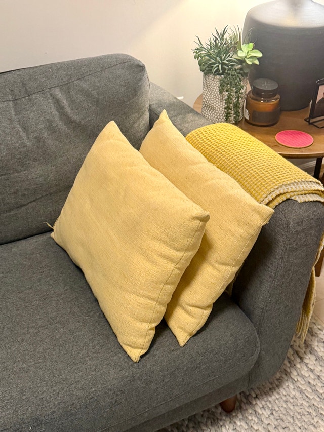 Yellow Throw Pillows / Cushions – Textured Linen, Set of 2 - photo 3