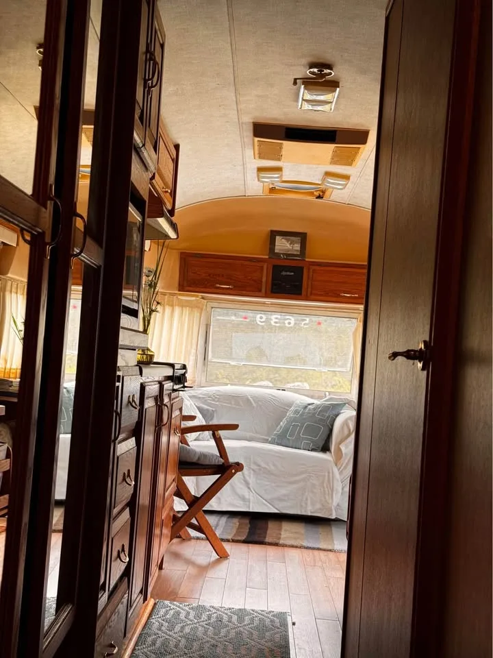 1991 Airstream Excella Classic 1000 image indicator(8)