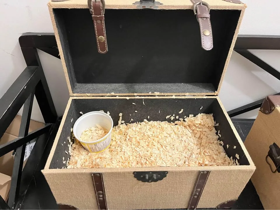 3 Hamster Cages + Supplies image indicator(9)