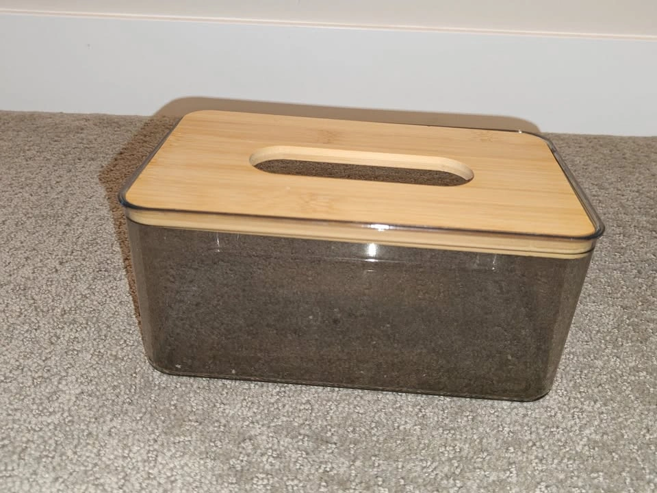 Modern Transparent Tissue Holder / Dryer Sheet Dispenser - photo 4