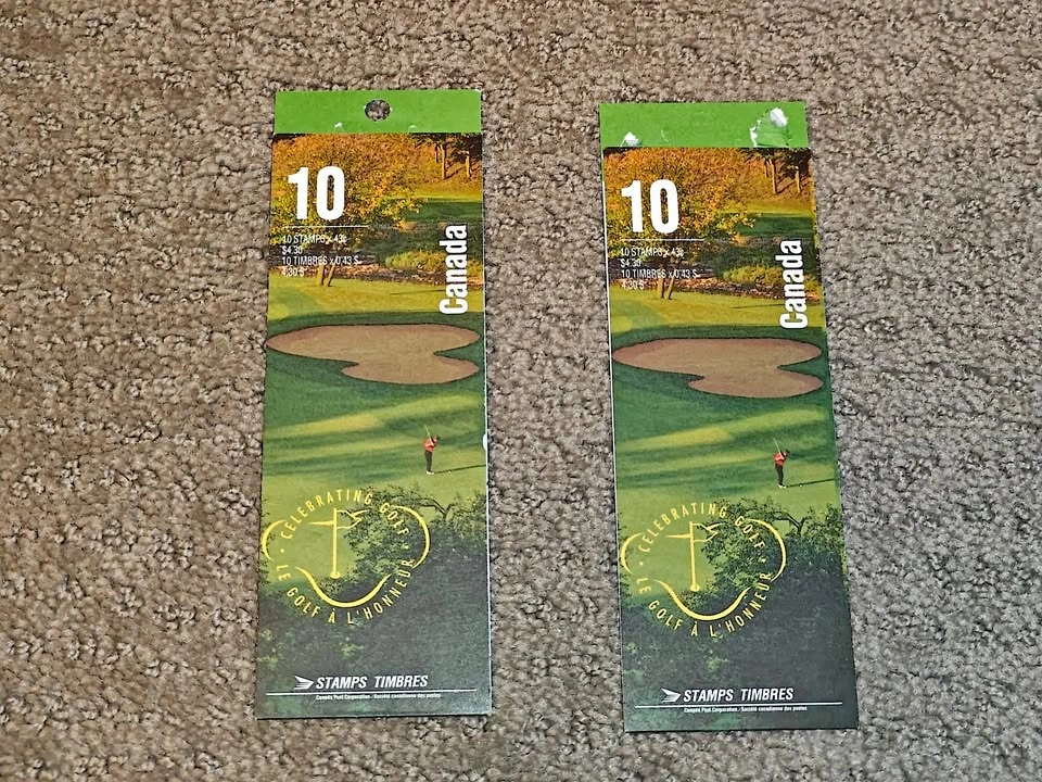 Stamp Booklets - Set of 2 - Vintage 1995 Golf in Canada - Used