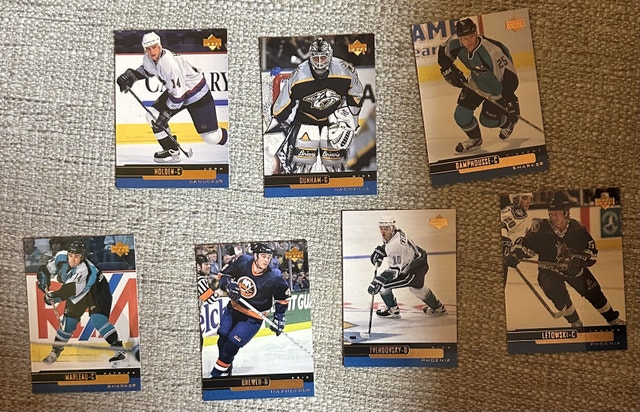 7 Upper Deck cards 1999