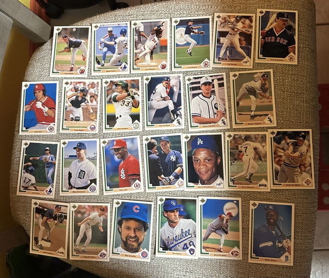 142 Upper Deck cards ‘91 - photo 2