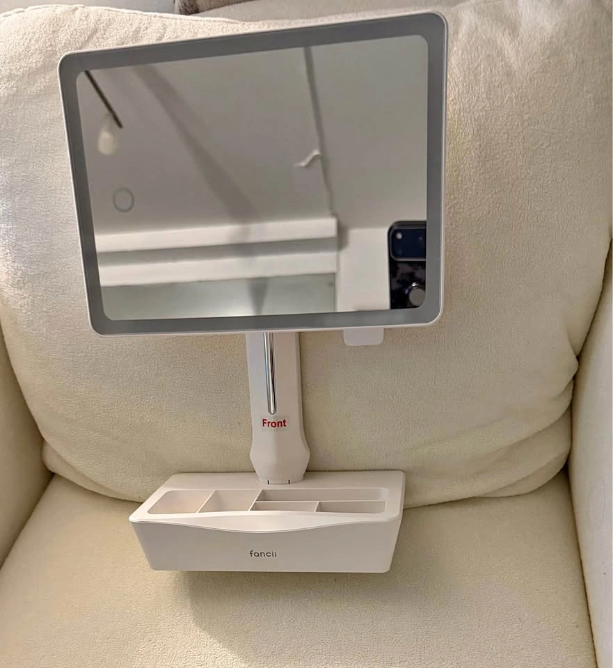 Fancii LED Lighted Makeup Mirror with Organizer – BRAND NEW