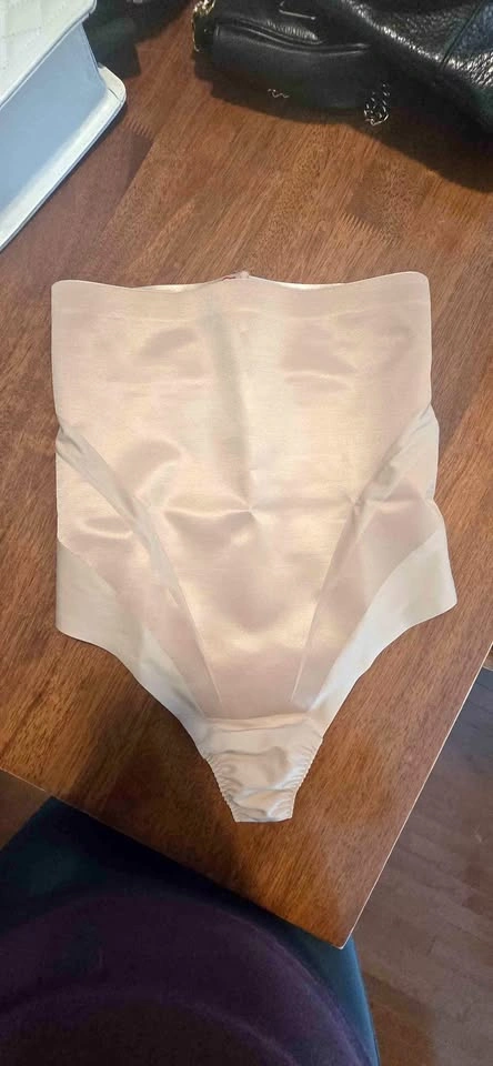 Women's Spanx Brand New