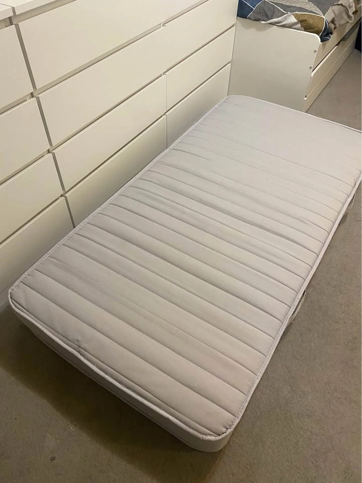 Single Mattress (twin) - photo 2