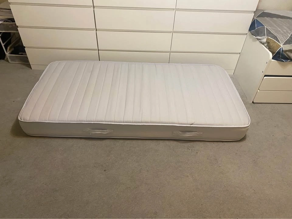 Single Mattress (twin) - photo 3