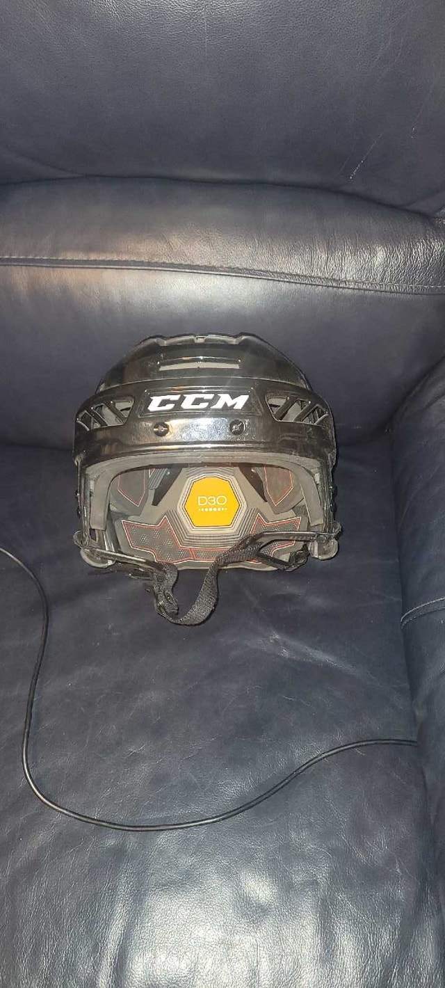 CCM FL3DS Hockey Helmet