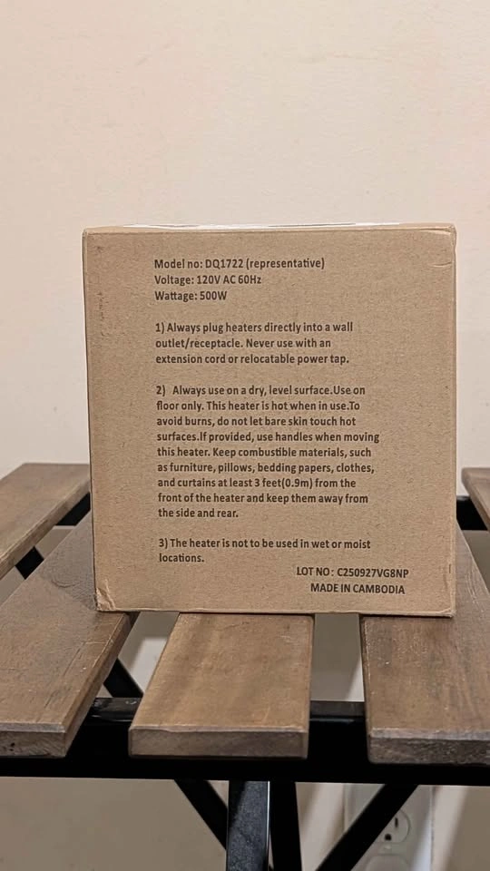 Amazon Basics Ceramic Heater - photo 3