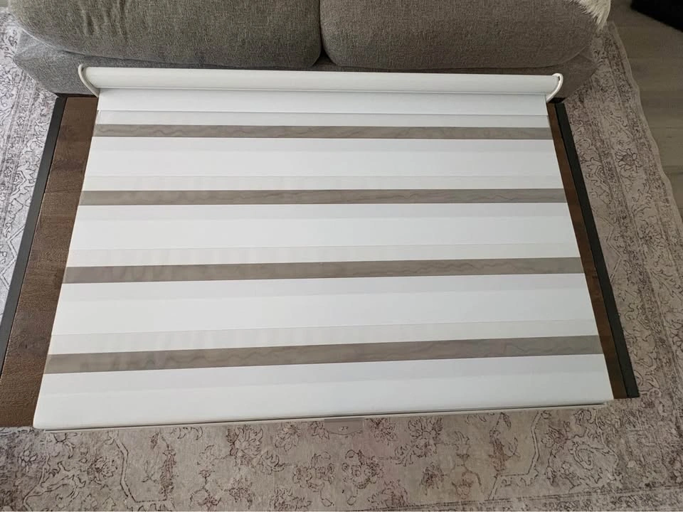No Drill Zebra Roller Blind 44.6" x 38" (Inside Mount) - photo 3