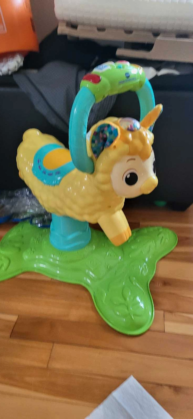 VTech Bouncy Llama Ride-On - photo 2