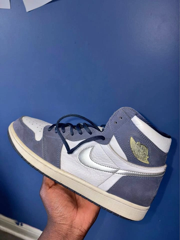 Jordan 1 Midnight Navy’s