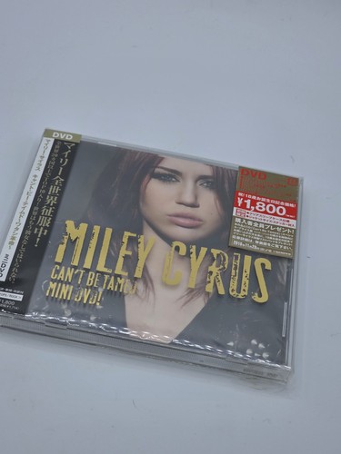 Miley Cyrus Can't Be Tamed Watashi Revolution Mini DVD - photo 2