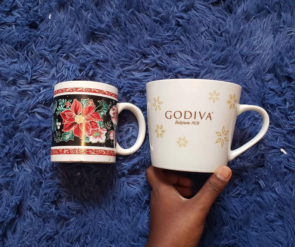 2 Pair "GODIVA" Mugs - photo 5