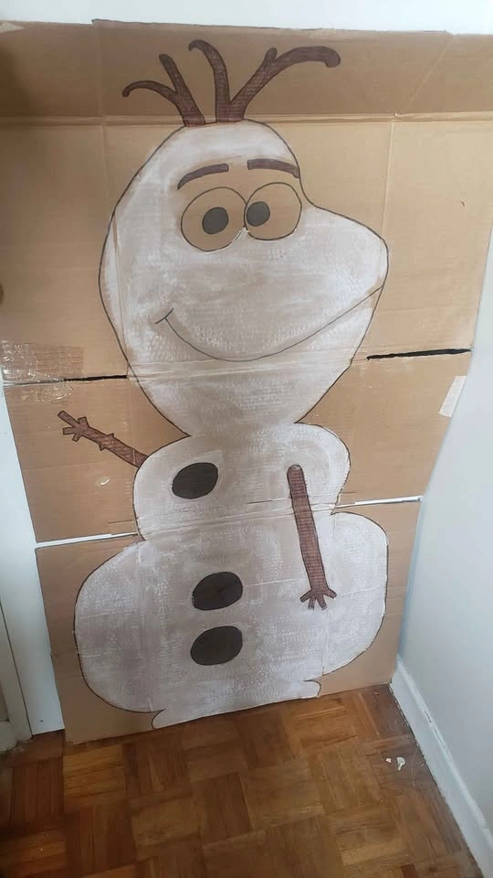 Disney's Frozen - Pin The Nose on Olaf Game - photo 2