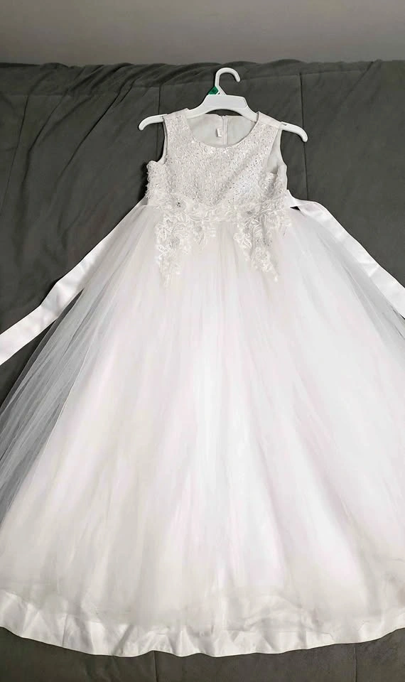 White Flower Girl Wedding Dress