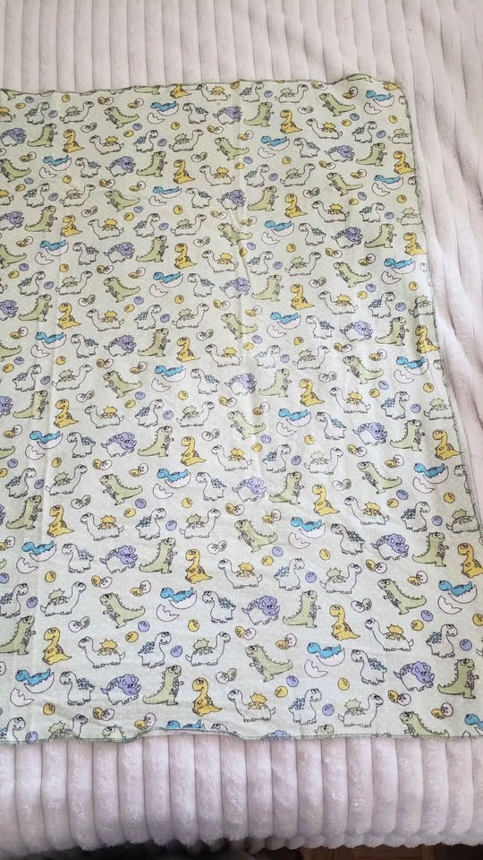 Baby Dinosaur Blanket - photo 4
