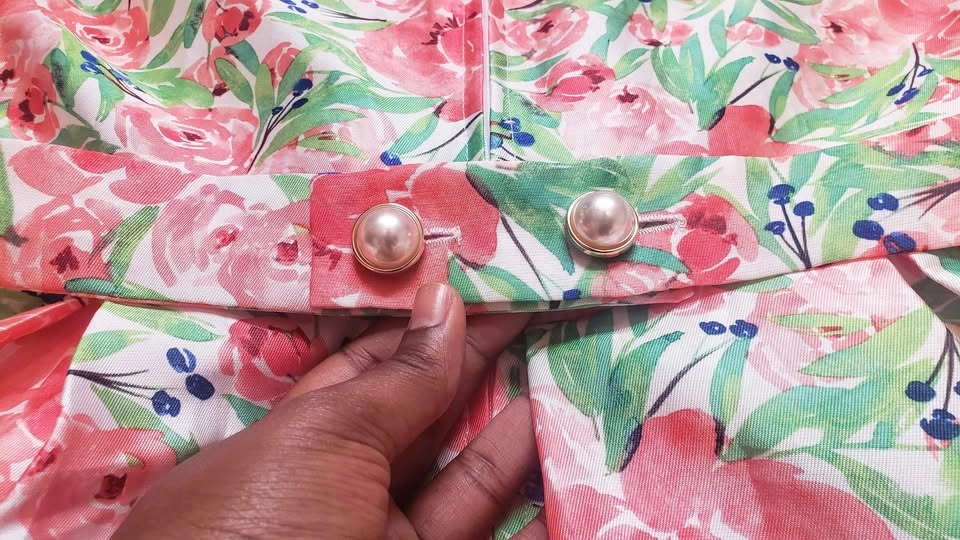 Girls' Floral dress - photo 5